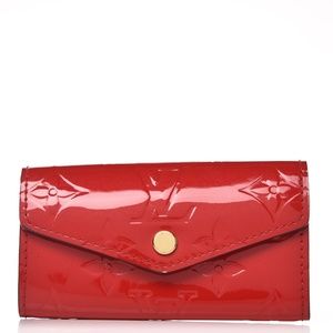 LOUIS VUITTON Vernis Multicles 4 Key Holder Cherry
